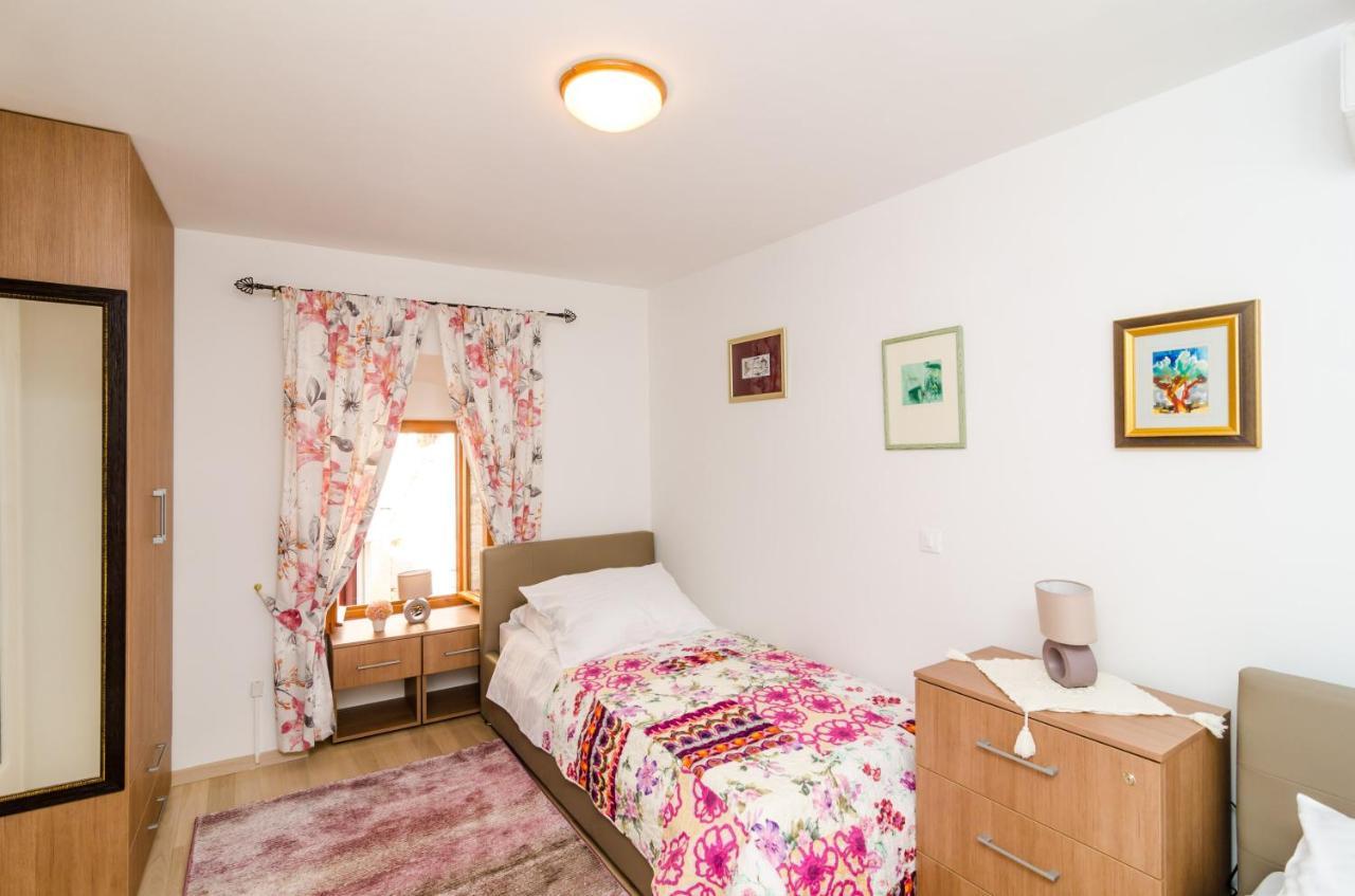Holiday Home Tezoro Royal Ragusa Esterno foto